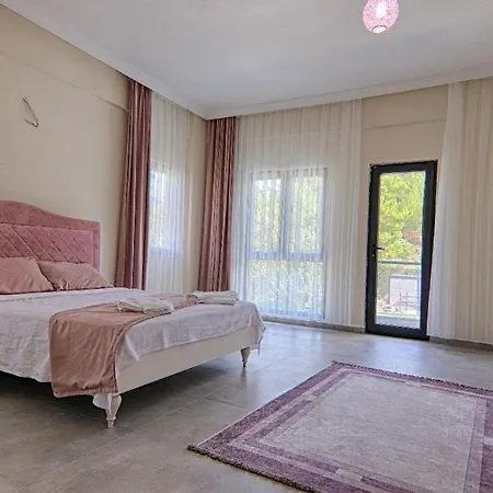 Star House Villa
